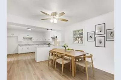 519 Sunnyside Avenue, Cockrell Hill, TX 75211 - Photo 2