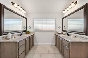 137 Fireberry Dr, Glenn Heights, TX 75154 - Photo 24