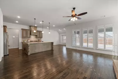 137 Fireberry Drive, Glenn Heights, TX 75154 - Photo 16