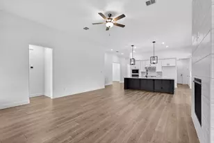 406 Chatham Dr, Lakewood Village, TX 75068 - Photo 8