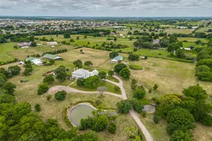 1827 Dr Sanders Rd, Aubrey, TX 76227 - Photo 1