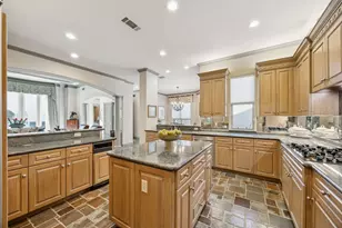 5 Sarah Nash Ct, Dallas, TX 75225 - Photo 16