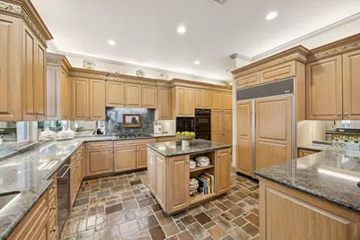 5 Sarah Nash Court, Dallas, TX 75225 - Photo 14