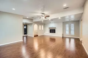 1724 Midcrest Ln, Plano, TX 75075 - Photo 2