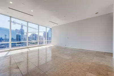 2430 Victory Park Lane #1809, Dallas, TX 75219 - Photo 6