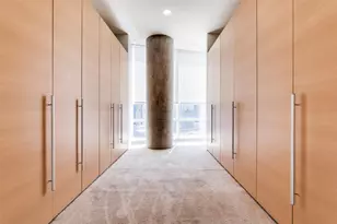 2430 Victory Park Ln, Dallas, TX 75219 - Photo 20