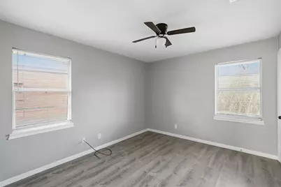 3901 Hiland Drive, Beverly Hills, TX 76711 - Photo 10