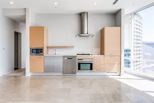 2430 Victory Park Ln, Dallas, TX 75219 - Photo 10