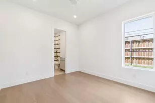 6402 Kenwood Ave, Dallas, TX 75214 - Photo 14