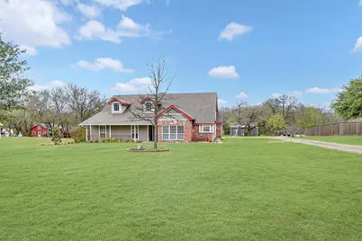 130 Woodcreek Drive, Princeton, TX 75407 - Photo 2
