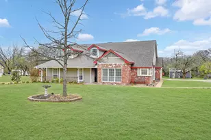 130 Woodcreek Dr, Lowry Crossing, TX 75407 - Photo 2