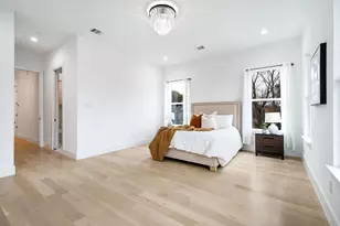 807 S Glasgow Dr, Dallas, TX 75223 - Photo 28