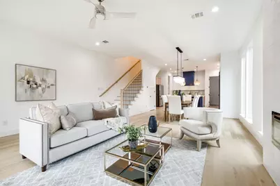 807 S Glasgow Drive, Dallas, TX 75223 - Photo 4