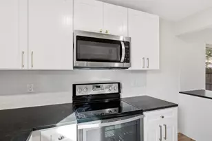 1826 Kingsbridge Dr, Garland, TX 75044 - Photo 16