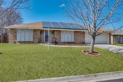 7505 Mapleleaf Drive, North Richland Hills, TX 76182 - Photo 2