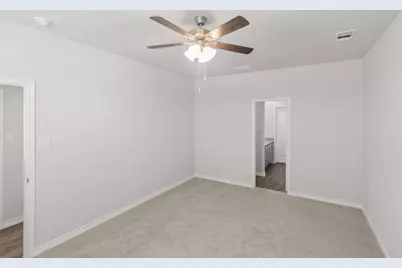 1033 Wind Drift Way, Fort Worth, TX 76131 - Photo 8