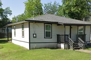 1710 Langford St, Greenville, TX 75401 - Photo 4