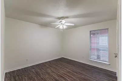 1923 S 15th Street, Waco, TX 76706 - Photo 8