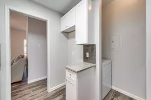 1603 Marsh Ln, Carrollton, TX 75006 - Photo 10