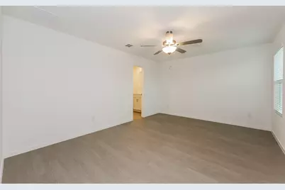 2741 Center Creek, Benbrook, TX 76108 - Photo 14