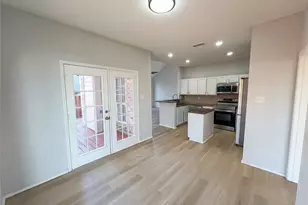 2200 Ellis Dr, Flower Mound, TX 75028 - Photo 10