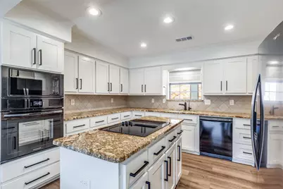 15607 Trails End Drive, Dallas, TX 75248 - Photo 10