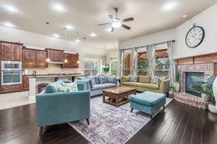 7219 Comal Dr, Irving, TX 75039 - Photo 8