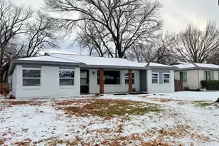 5513 Fursman Ave, River Oaks, TX 76114 - Photo 2