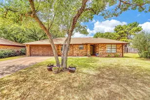 2612 English Dr, Vernon, TX 76384 - Photo 2