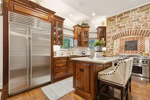 9227 Lanshire Dr, Dallas, TX 75238 - Photo 12