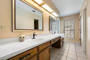 2109 Clearbrook Ct, Arlington, TX 76013 - Photo 16