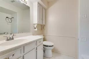 718 Knollridge Dr, Lewisville, TX 75077 - Photo 10