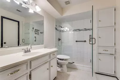 718 Knollridge Drive, Lewisville, TX 75077 - Photo 8