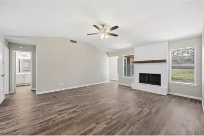 705 Timberoaks Drive, Azle, TX 76020 - Photo 8