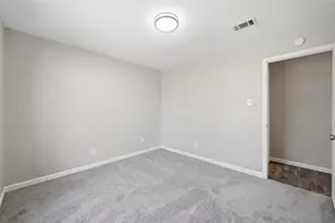 705 Timberoaks Dr, Azle, TX 76020 - Photo 20