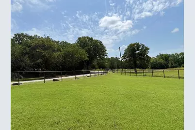 1079 Union Hill Road, Mineral Wells, TX 76067 - Photo 4