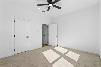 1827 Paducah Avenue, Dallas, TX 75216 - Photo 22