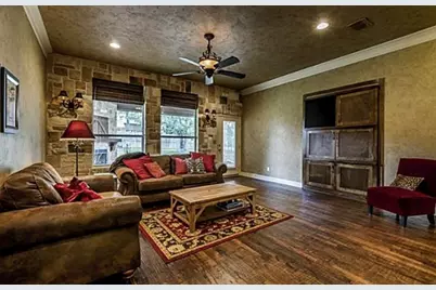 5249 Cornerwood Drive, Fort Worth, TX 76244 - Photo 8