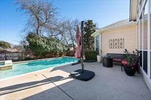 6341 Weaver Dr, Arlington, TX 76001 - Photo 34