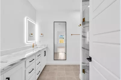 128 Cottonwood Street, Fort Worth, TX 76111 - Photo 22