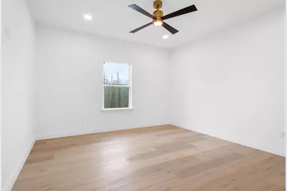 128 Cottonwood Street, Fort Worth, TX 76111 - Photo 22