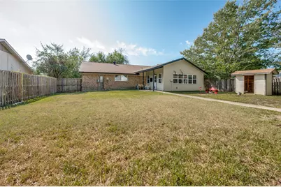 2800 Arcadia Lane, Carrollton, TX 75007 - Photo 26