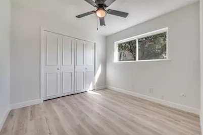 2800 Arcadia Lane, Carrollton, TX 75007 - Photo 22