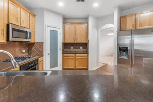 7712 Smugglers Cove, Arlington, TX 76016 - Photo 8