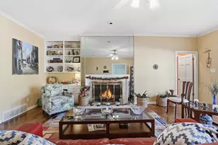 3800 Hollow Creek Rd, Benbrook, TX 76116 - Photo 6