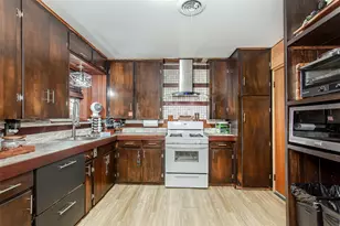 1318 Bandera Ln, Garland, TX 75040 - Photo 6