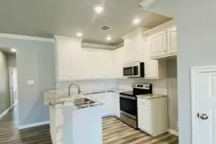 716 S Main St, McGregor, TX 76657 - Photo 4