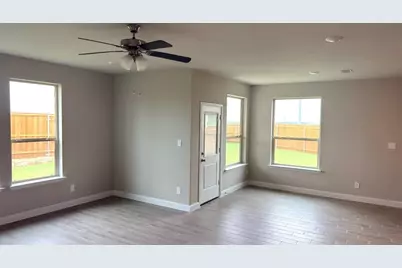 145 Leon Avenue, Rhome, TX 76078 - Photo 4