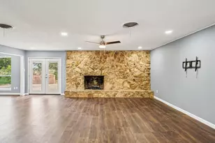 1222 Golden Hoof Dr, Krum, TX 76249 - Photo 4