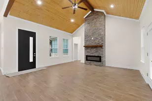 335 Cross Tie Ranch Rd, Trinidad, TX 75163 - Photo 8